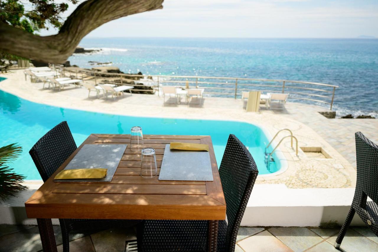 Hotel Punta Rossa Сан-Феличе-Чирчео Экстерьер фото