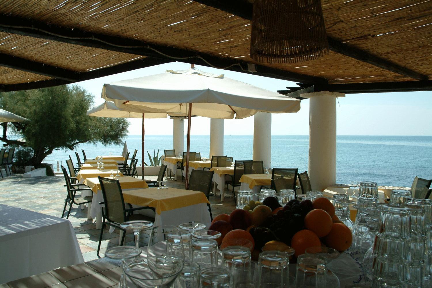Hotel Punta Rossa Сан-Феличе-Чирчео Экстерьер фото