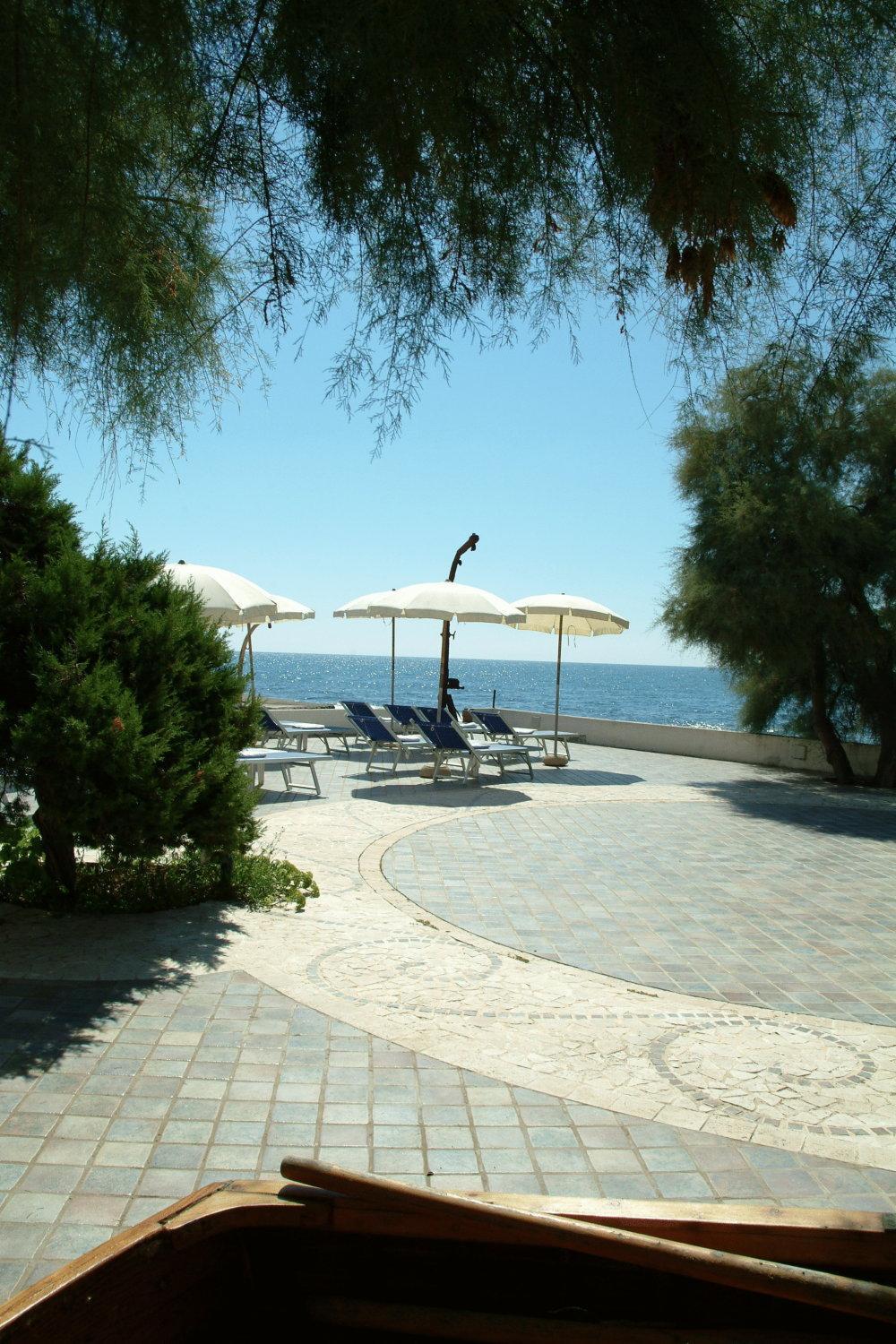 Hotel Punta Rossa Сан-Феличе-Чирчео Экстерьер фото